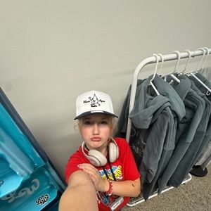 Meet your Posher, Allison